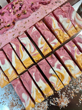 Load image into Gallery viewer, Grapefruit Soap with Pink Himalayan Salt