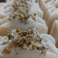 Load image into Gallery viewer, Chamomile Green Tea Soap

